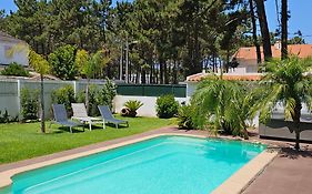 Guest House Ruceel Aroeira